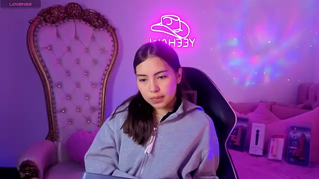 ISABELA TAY online show from 13, 6, 2026
