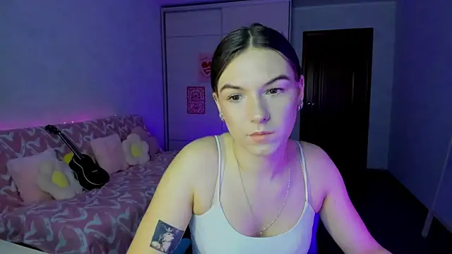 luna lust 212 online show from 8, 6, 2026