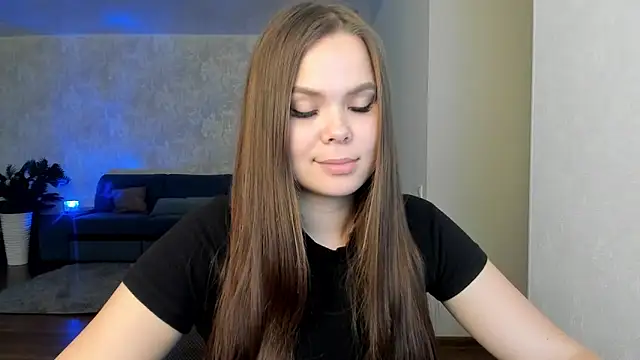 Kira love 81 online show from 10, 5, 2026