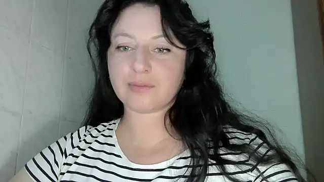Snapshot of MelinaAx chatting on 2, 6, 2026 MelinaAx online show from 2, 6, 2026