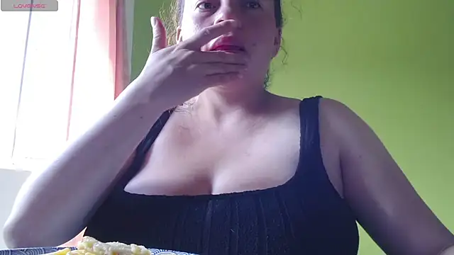 Snapshot of Rouse_hot_ chatting on 18, 6, 2026 Rouse hot online show from 18, 6, 2026