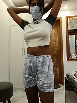 sexyayeshadesi online show from 13, 6, 2026