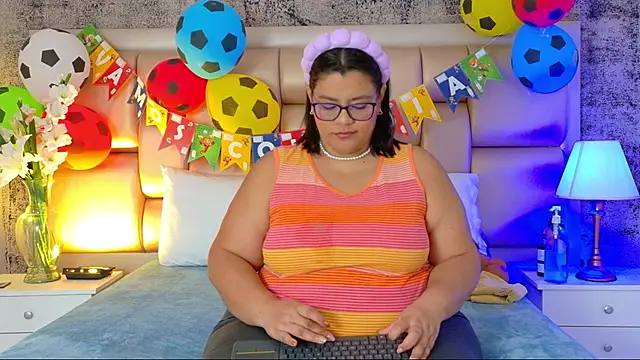 Snapshot of SelennaCooper chatting on 20, 6, 2026 SelennaCooper online show from 20, 6, 2026