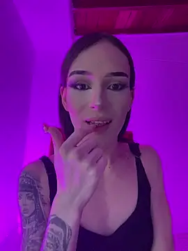 Snapshot of Baby_luxury chatting on 7, 7, 2026 Baby luxury online show from 7, 7, 2026