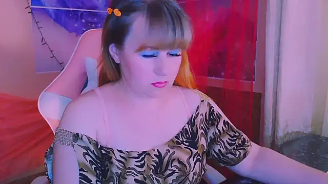 BESTLOLA online show from 19, 6, 2026