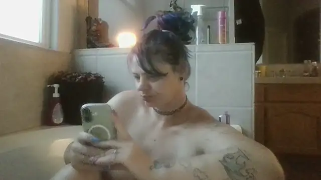 Snapshot of anitabonghit chatting on 20, 7, 2026 anitabonghit online show from 20, 7, 2026