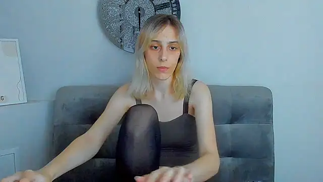 MiilaGlow online show from 23, 6, 2026