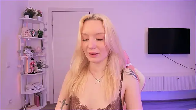 Tiffany Paw online show from 9, 6, 2026