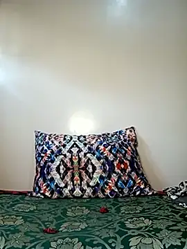 Snapshot of fati35flou chatting on 11, 6, 2026 fati35flou online show from 11, 6, 2026