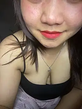 Snapshot of Sunset-yll chatting on 15, 5, 2026 Sunset-yll online show from 15, 5, 2026