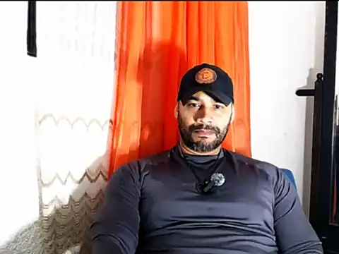 musclehetero online show from 20, 5, 2026