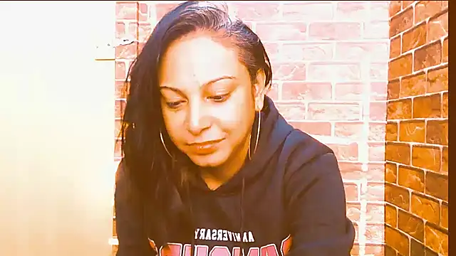indian spice girl online show from 11, 6, 2026