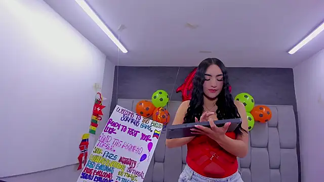 Sarita Ass online show from 17, 6, 2026