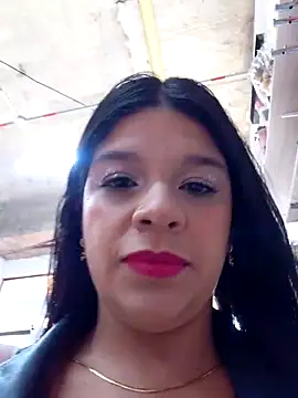 Layla-daring online show from 12, 6, 2026