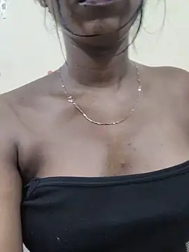 Simran 0011 online show from 5, 6, 2026