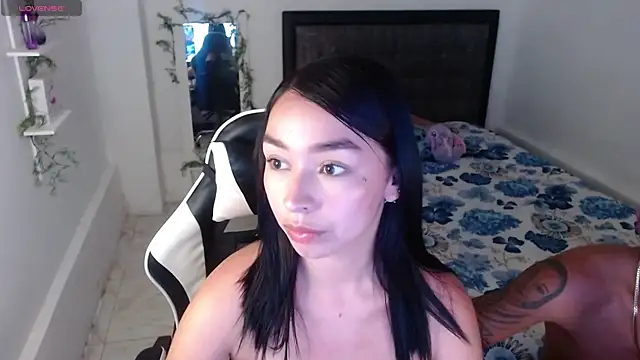Ariel Laurentt online show from 22, 7, 2026