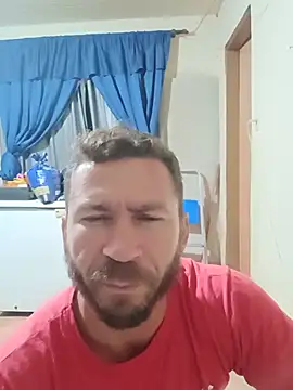 Snapshot of RobertoLuiz84 chatting on 14, 5, 2026 RobertoLuiz84 online show from 14, 5, 2026