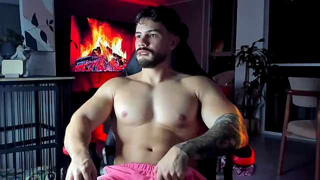 Valenthino Salvatore online show from 11, 6, 2026