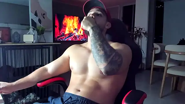 Valenthino Salvatore online show from 28, 6, 2026