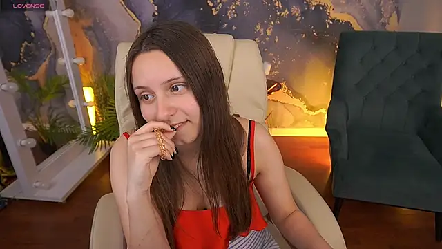 TinyNatalie online show from 20, 5, 2026