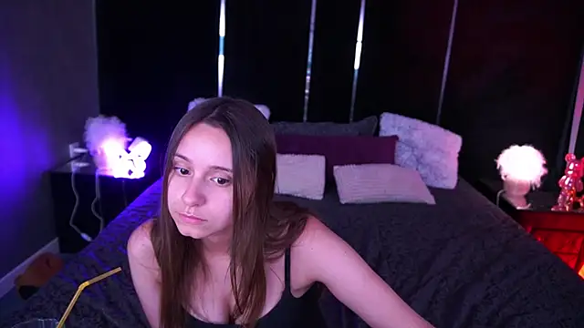 TinyNatalie online show from 21, 6, 2026