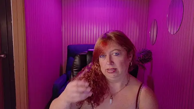 MilfArlet online show from 2, 6, 2026