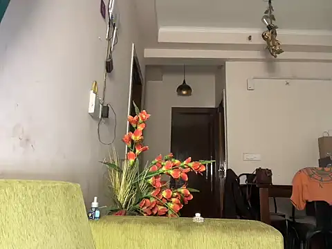 Piyyuu online show from 19, 6, 2026