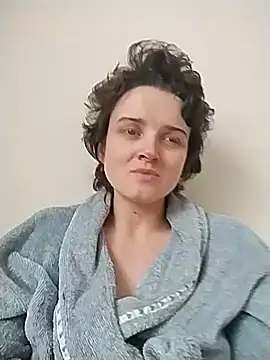 Amy01112 online show from 15, 6, 2026