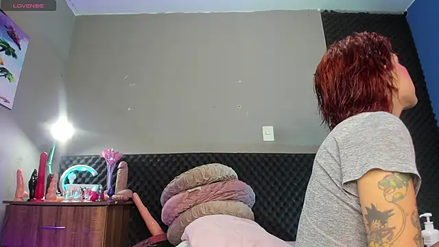 Shadia Squirt online show from 13, 6, 2026