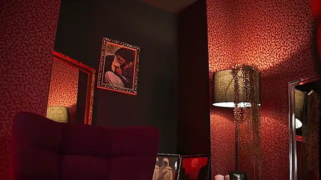 Roxa Lana online show from 20, 6, 2026