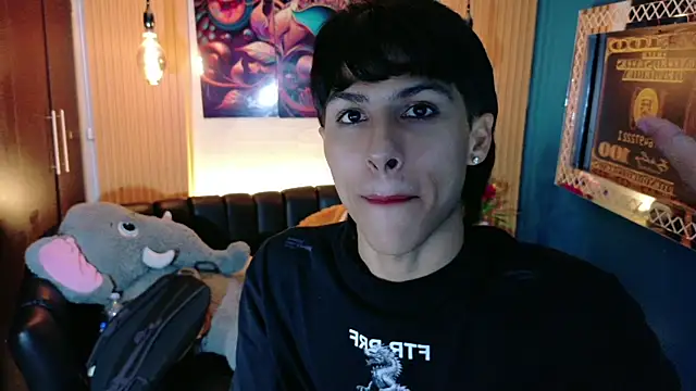 StormLuxX online show from 19, 5, 2026