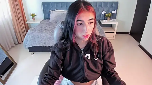 Snapshot of Celeste_Rous__ chatting on 12, 6, 2026 Celeste Rous online show from 12, 6, 2026