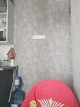 HapinessLovee online show from 14, 6, 2026