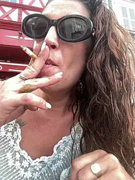 Deborahoff online show from 17, 6, 2026