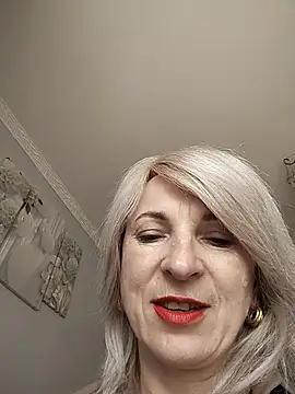 AhlyssaLove1155 online show from 7, 6, 2026