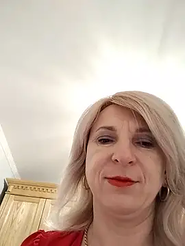 AhlyssaLove1155 online show from 9, 6, 2026