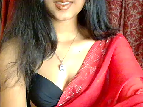 Snapshot of Sexy_Sanaya2 chatting on 17, 5, 2026 Sexy Sanaya2 online show from 17, 5, 2026