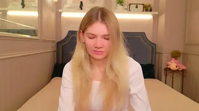 Vivien Hans online show from 19, 6, 2026