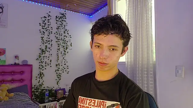 Snapshot of Dani_Dancer chatting on 21, 6, 2026 Dani Dancer online show from 21, 6, 2026