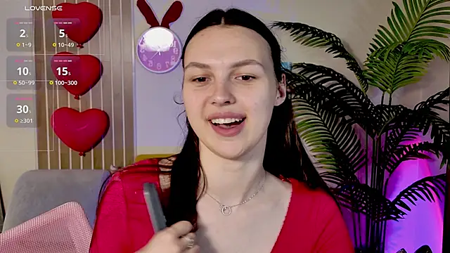 MaxinCarroll online show from 6, 6, 2026