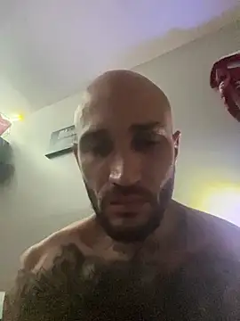 kingNQueen1211 online show from 15, 6, 2026