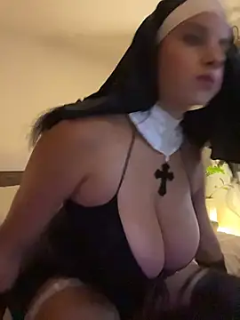Lena-Williamss online show from 5, 6, 2026