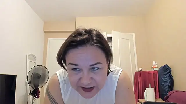 tantriquegirl06 online show from 21, 6, 2026