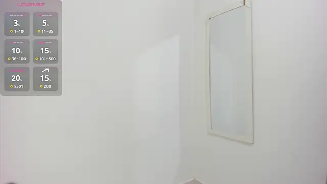 Sophia Moons  online show from 3, 6, 2026