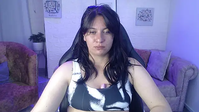 amanda rousee online show from 9, 6, 2026
