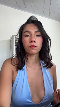 lunaluxury22 online show from 17, 6, 2026