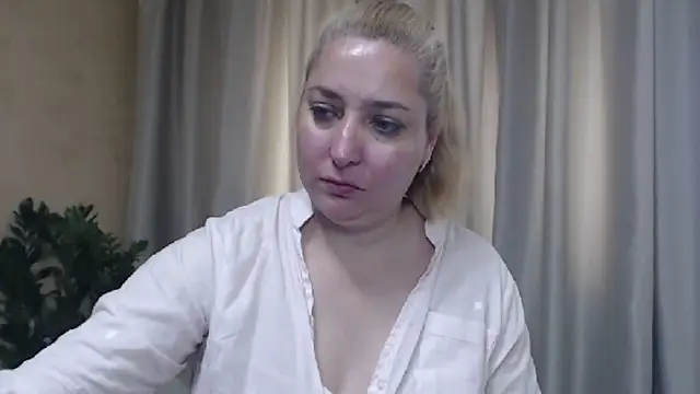 sweetpussy13 online show from 17, 6, 2026