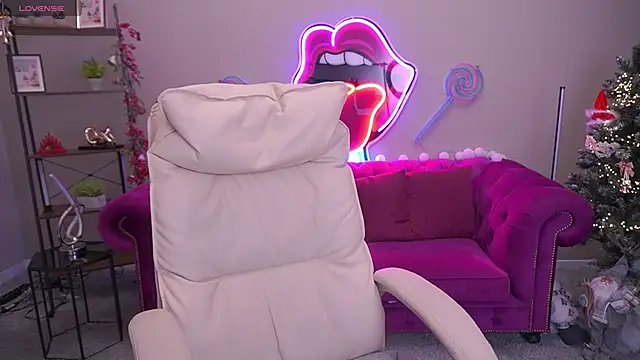 OliviaDesire online show from 9, 1, 2026