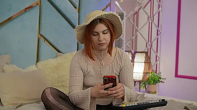 GingerPinky online show from 15, 6, 2026