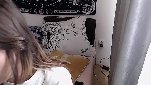 AlienforTwenty online show from 25, 6, 2026